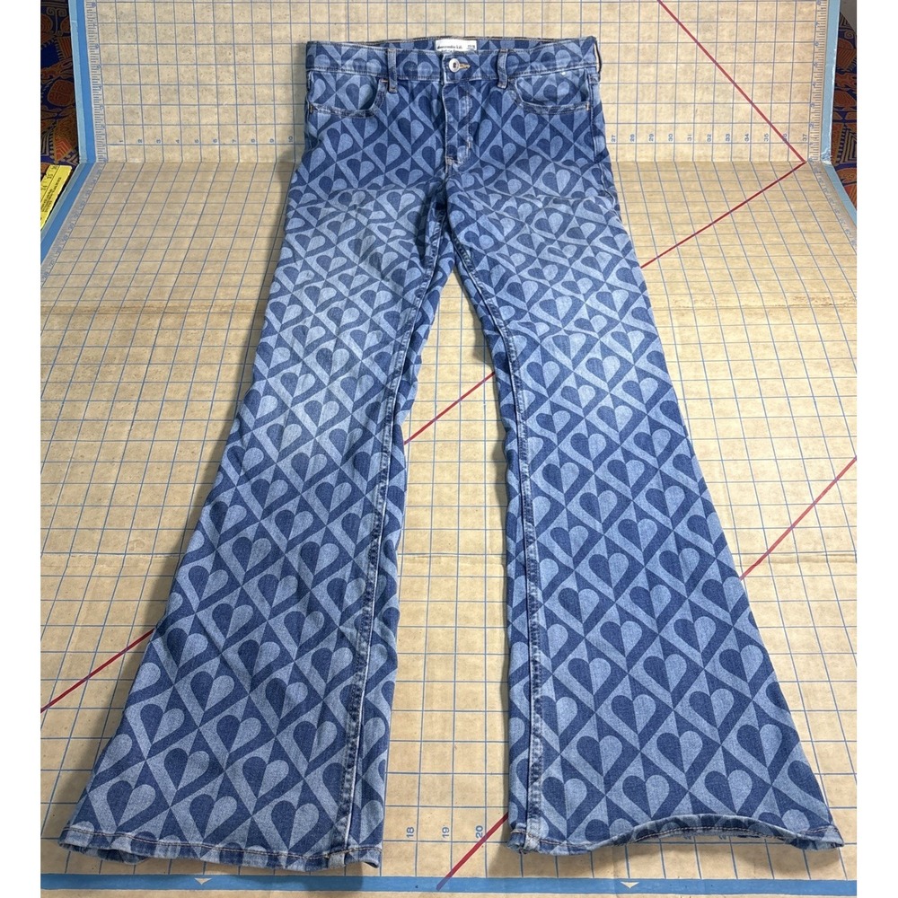 Abercrombie Kids High‎ Rise Flare boot cut Dress Jeans Women 17/18 long Hearts
